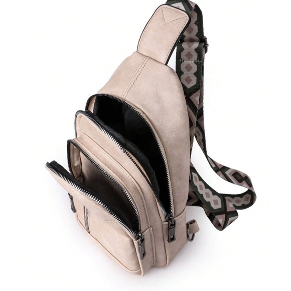 Luxe Vegan Leather Zip up Crossbody Back Pack Bag - Picture 6 of 16